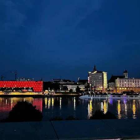 아파트 Donau Hauptplatz Retreat *