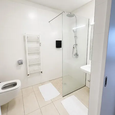 Donau Hauptplatz Retreat 아파트
